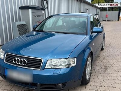 Blau Gebraucht 2001 Audi A4 Limousine | 4.450 €