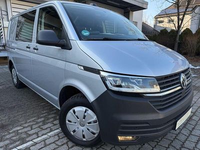 Gebraucht VW Transporter 150 PS (110 kW) 2021 Silber Van