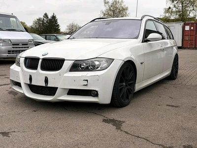 Usata BMW 335 Performance 380 CV (279 kW) 2007 Bianco Station wagon