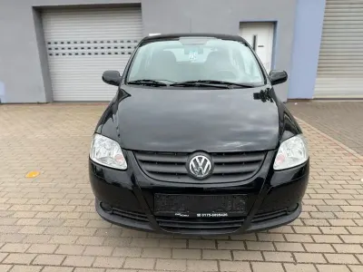 Gebraucht VW Fox Basis 54 PS (39 kW) 2007 Schwarz Kleinwagen
