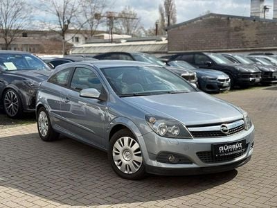 Gebraucht Opel Astra GTC Edition 116 PS (85 kW) 2009 Silber Coupé
