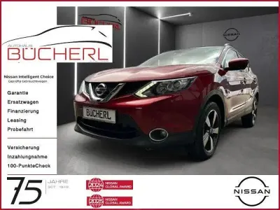 Gebraucht Nissan Qashqai N-Vision 163 PS (119 kW) 2017 Rot SUV