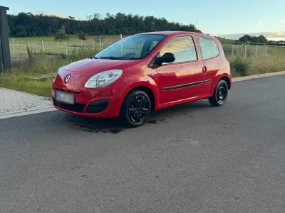 Gebraucht Renault Twingo 58 PS (42 kW) 2009 Rot Kleinwagen