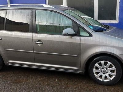 Gebraucht VW Touran 140 PS (102 kW) 2008 Grau Van / Kleinbus