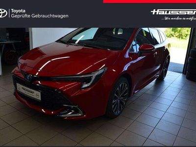 Nuova Toyota Corolla 178 CV (130 kW) 2025 Rosso Station wagon