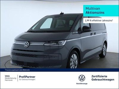 Gebraucht VW Multivan Style 150 PS (110 kW) 2023 Grau Van