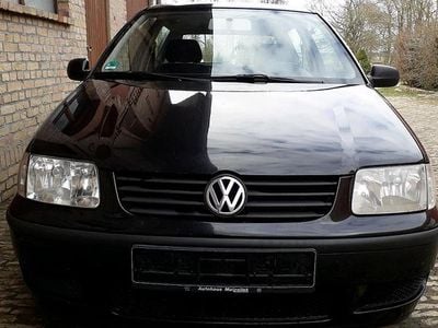 Usata VW Polo 60 CV (44 kW) 2001 Nero Utilitaria