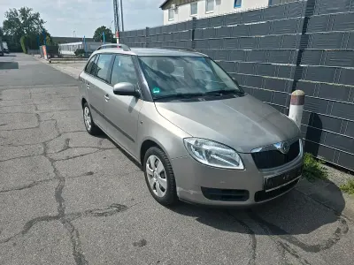 Gebraucht Skoda Fabia 84 PS (61 kW) 2008 Gelb Kombi