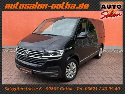 Gebraucht VW Multivan Highline 150 PS (110 kW) 2020 Deep black perleffekt Van / Kleinbus