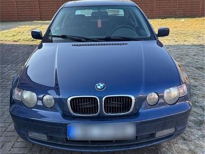 Blau Gebraucht 2004 BMW 316 Compact Kleinwagen | 800 € (Superpreis)