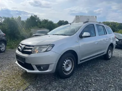 Gebraucht Dacia Logan MCV Ambiance 90 PS (66 kW) 2013 Weiß Kombi