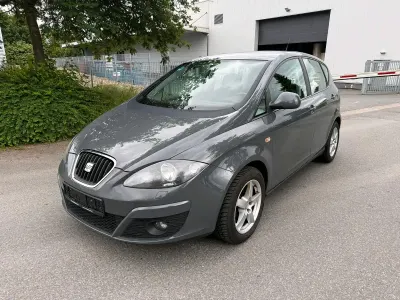 Gebraucht Seat Altea 140 PS (102 kW) 2010 Grau Van / Kleinbus