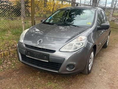 Usata Renault Clio IV 75 CV (55 kW) 2012 Grigio Utilitaria