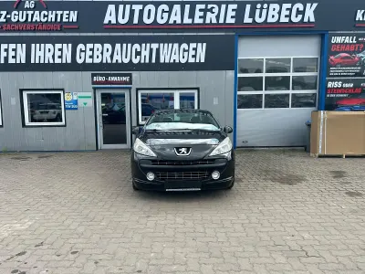 Gebraucht Peugeot 207 CC 120 PS (88 kW) 2009 Schwarz Cabrio