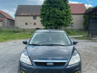 Usata Ford Focus 90 CV (66 kW) 2009 Grigio Station wagon