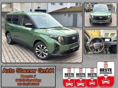 Gebraucht Ford Tourneo Courier Titanium 125 PS (91 kW) 2025 Grün Van / Kleinbus