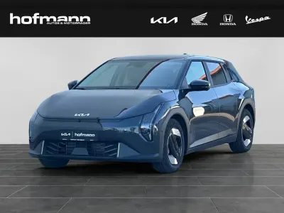 Neu Kia EV4 Earth 150 kW (204 PS) 2026 Pentametal grau Limousine