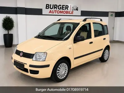 Używany Fiat Panda Active 54 KM (39 kW) 2011 Żółty Hatchback