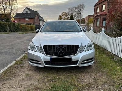 Mercedes E300
