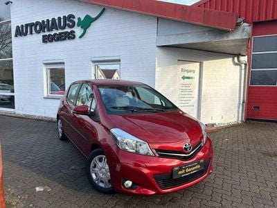 Rot Gebraucht 2012 Toyota Yaris Executive Kleinwagen | 9.940 € (Fairer Preis)