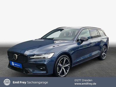 Gebraucht Volvo V60 Business Edition 197 PS (144 kW) 2025 Blau Kombi