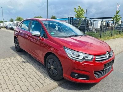 Gebraucht Citroën C4 SELECTION 131 PS (96 kW) 2015 Rot Limousine