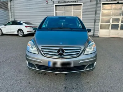 Gebraucht Mercedes B170 116 PS (85 kW) 2006 Grau Van / Kleinbus