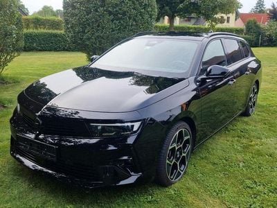 Gebraucht Opel Astra Ultimate 131 PS (96 kW) 2024 Schwarz Kombi