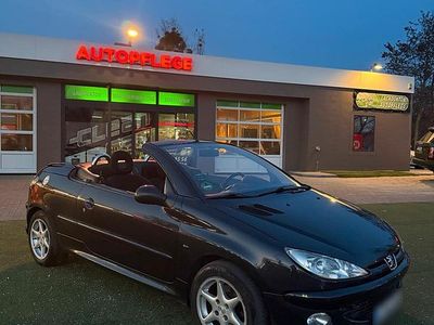 Gebraucht Peugeot 206 CC 109 PS (80 kW) 2004 Schwarz Cabrio