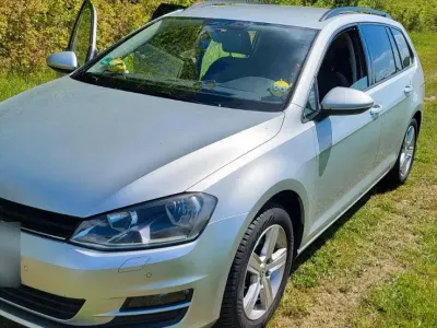 Gebraucht VW Golf VII Comfortline 110 PS (80 kW) 2015 Grau Kombi