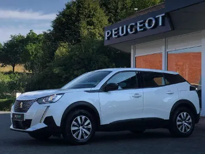 Gebraucht Peugeot e-2008
