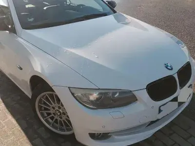 Gebraucht BMW 325 M Sport 300 PS (220 kW) 2010 Weiß Cabrio