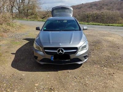 Gebraucht Mercedes CLA200 156 PS (114 kW) 2015 Grau Kombi
