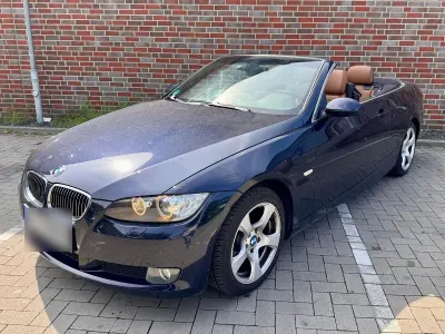 Gebraucht BMW 320 Cabriolet 177 PS (130 kW) 2008 Blau Cabrio