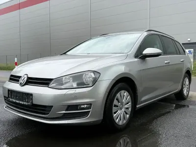 Gebraucht VW Golf VII Trendline 86 PS (63 kW) 2013 Tungsten silver Kombi