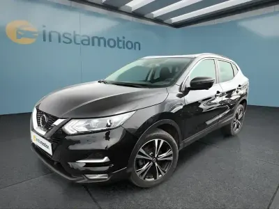 Gebraucht Nissan Qashqai 158 PS (116 kW) 2021 Schwarz SUV