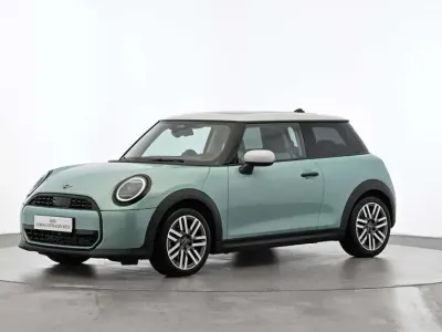 Usata Mini Cooper Classic 156 CV (114 kW) 2024 Verde Utilitaria