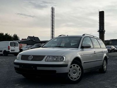 gebraucht VW Passat /SHZ/NAVI/TEMPOMAT/KLIMAAUTOMATIK