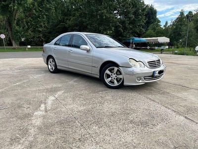 Mercedes C220