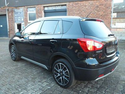 Gebraucht Suzuki SX4 S-Cross Comfort 120 PS (88 kW) 2013 Grau Limousine