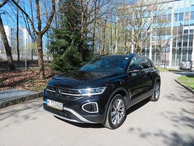 Second-hand VW T-Roc Move 116 CP (85 kW) 2024 Negru SUV