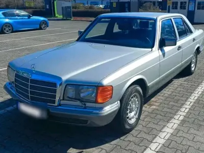 Gebraucht Mercedes S280 185 PS (136 kW) 1984 Silber Limousine