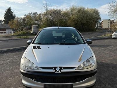 Usata Peugeot 206 60 CV (44 kW) 2004 Argento Utilitaria