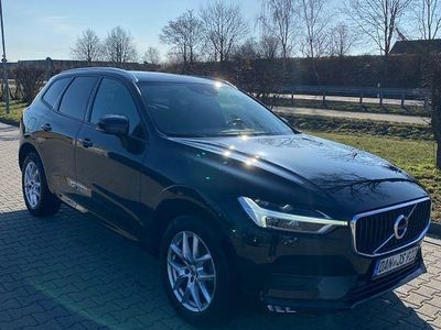 Gebraucht Volvo XC60 Momentum 190 PS (139 kW) 2019 Schwarz SUV