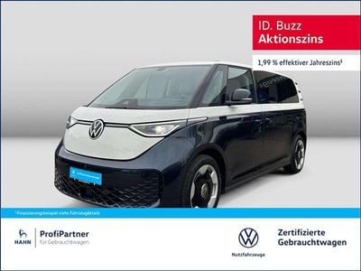 Candyweiß/starlight blue meta Gebraucht 2024 VW ID. Buzz Pro Van / Kleinbus | 64.990 € (Teuer)