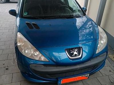 Gebraucht Peugeot 206+ 65 PS (47 kW) 2009 Blau Kleinwagen