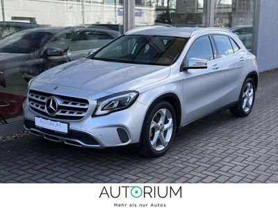 Second-hand Mercedes GLA180 122 CP (89 kW) 2019 Argintiu SUV