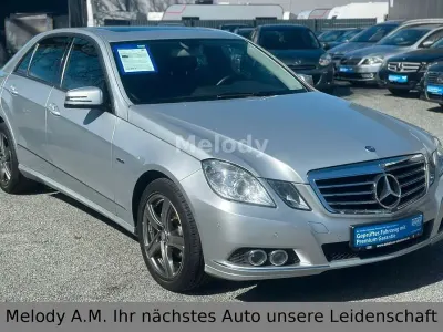 Gebraucht Mercedes E200 Elegance 136 PS (100 kW) 2009 Silber Limousine