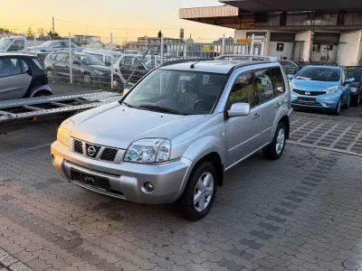 Gebraucht Nissan X-Trail 136 PS (100 kW) 2004 Silber SUV