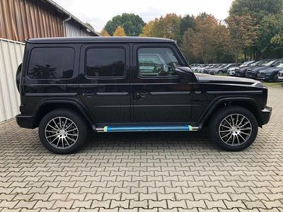Second-hand Mercedes G400 AMG 330 CP (242 kW) 2022 Negru SUV
